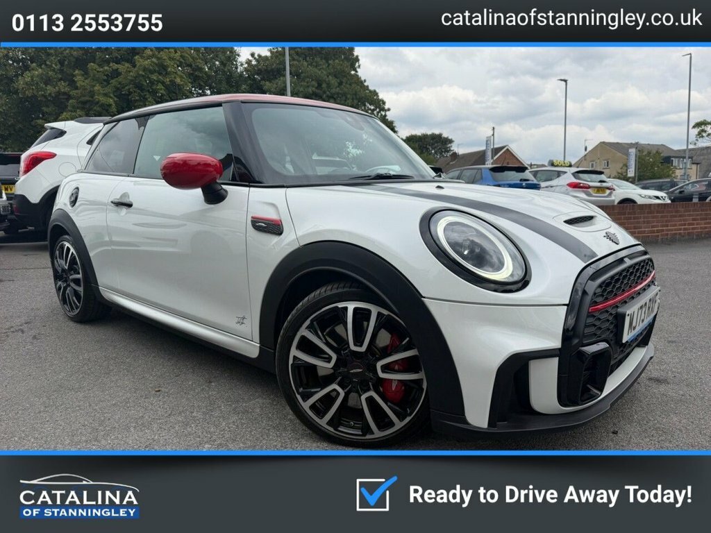 Mini Hatch 2L John Cooper Works MJ73RXF White