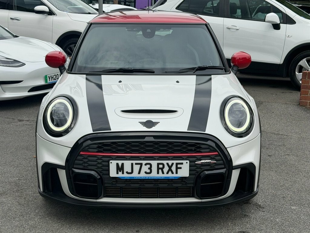 Mini Hatch 2L John Cooper Works MJ73RXF White #2