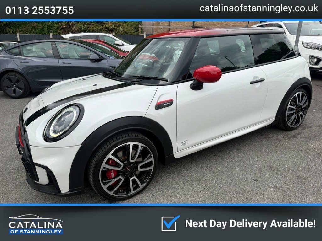 Mini Hatch 2L John Cooper Works MJ73RXF White #3