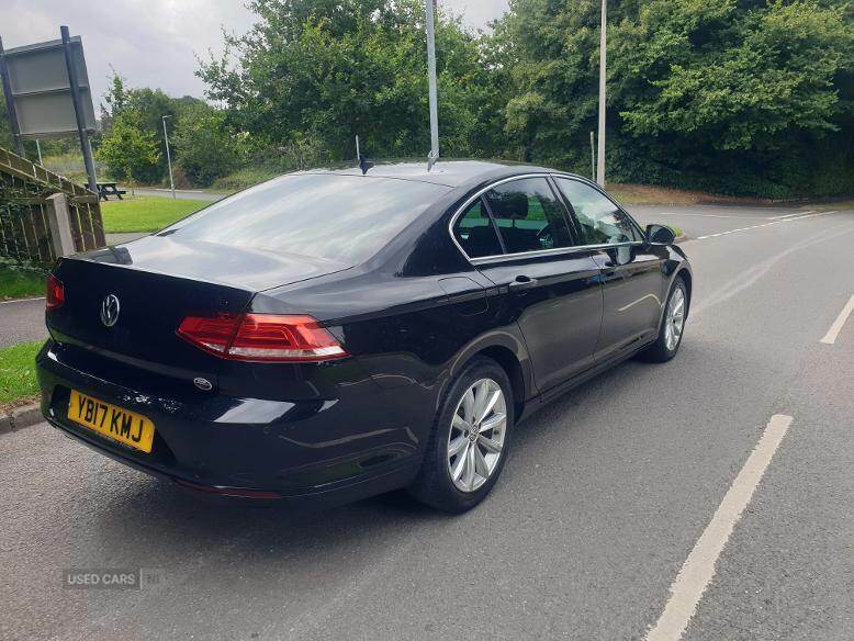 Volkswagen Passat 1.6 Tdi Se Business YB17KMJ Black #3