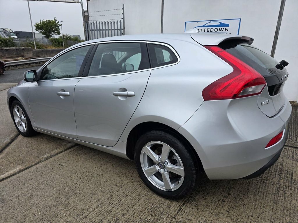 Volvo V40 2L Se ND15SLV Silver #3