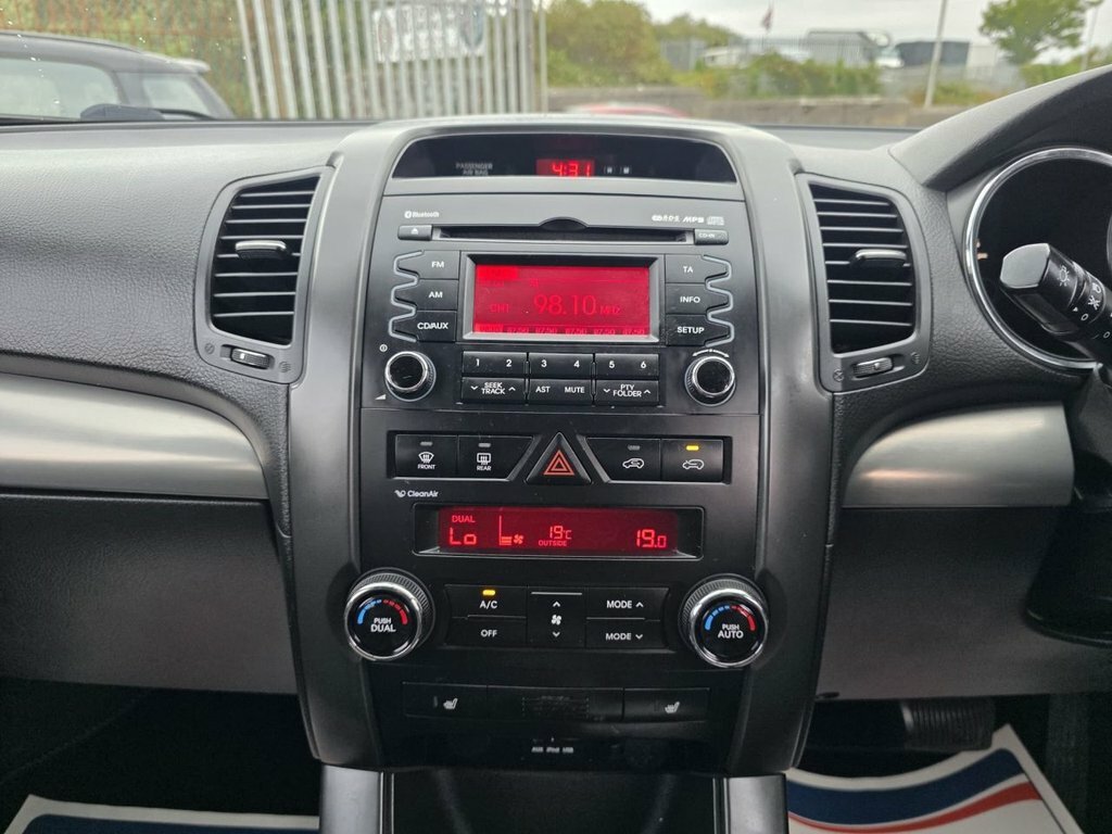 Kia Sorento Black #22
