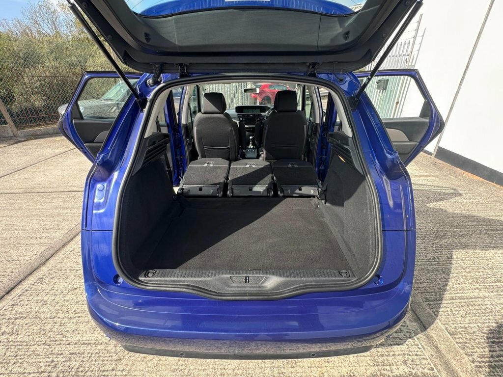 Citroen C4 Picasso 1.6L Touch Edition Blue #6