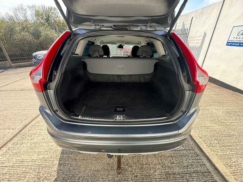 Volvo XC60 2.4L Se YC16DVZ Grey #6