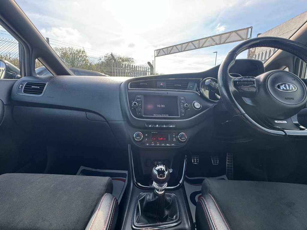 Kia Ceed Ceed Sr7 White #22