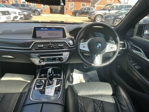 BMW 7 Series 3.0 745Le 12Kwh Black #5