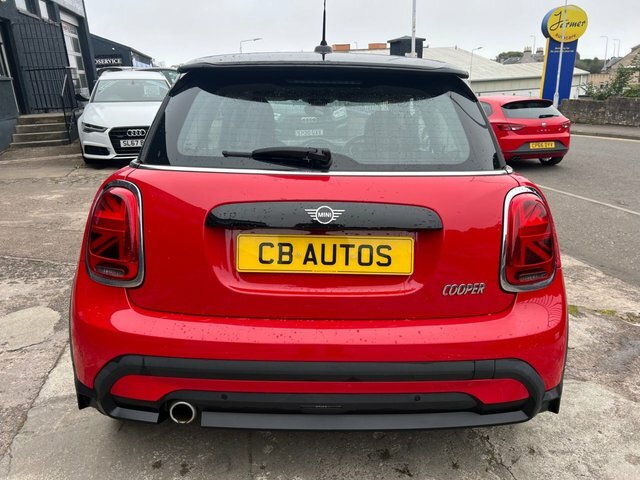 Mini Hatch 2021 1.5 Cooper Classic Hatchback Manua ST21MBO Red #5