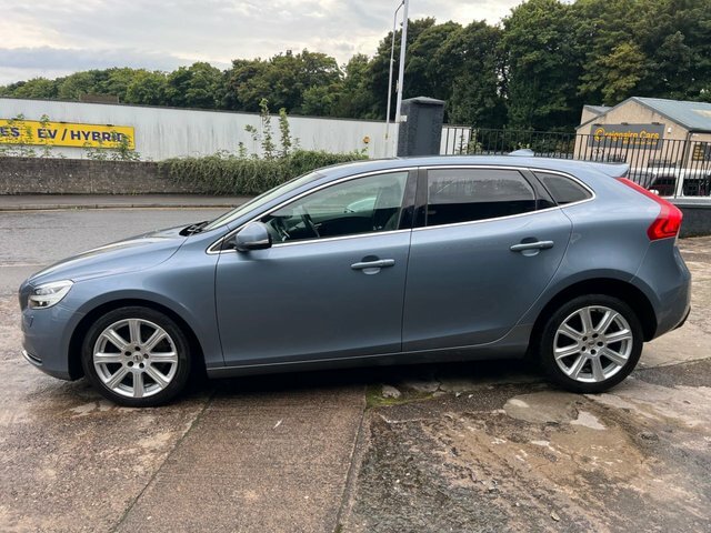 Volvo V40 2018 2.0 D3 Inscription Hatchback Blue #6
