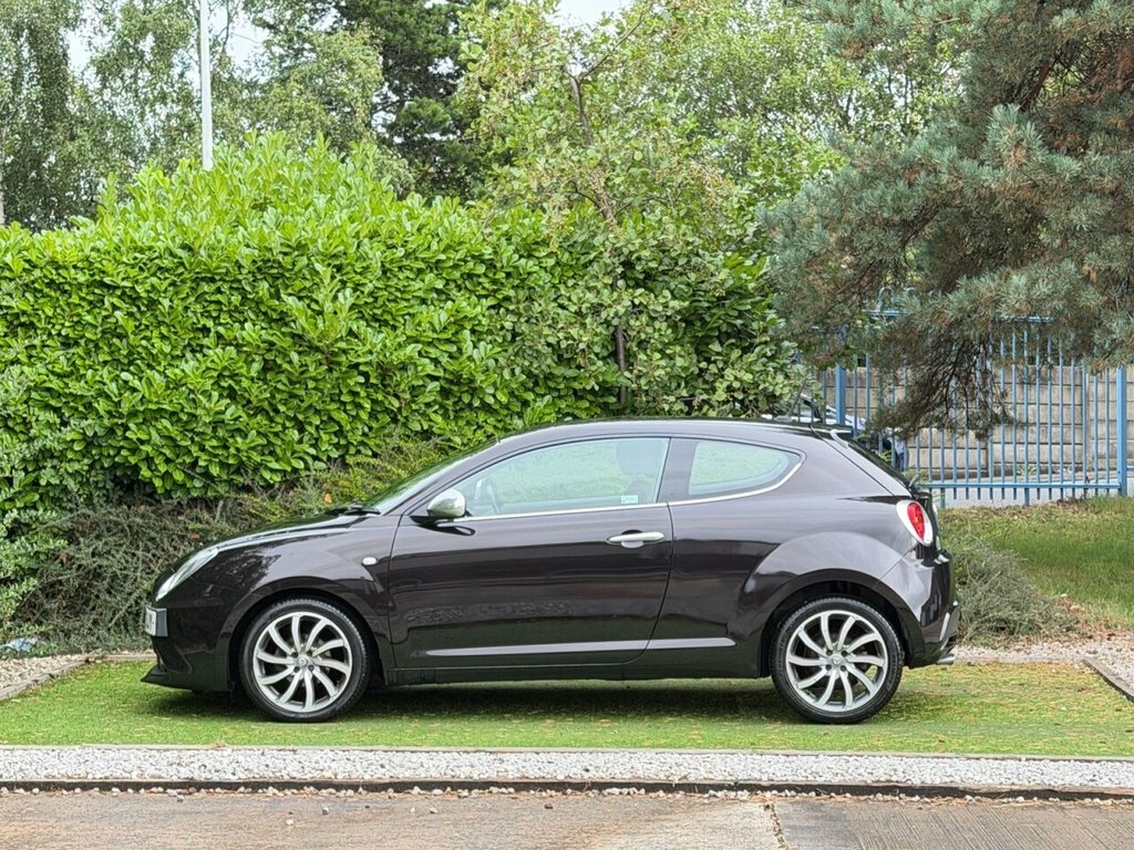 Alfa Romeo MiTo Hatchback Red #27