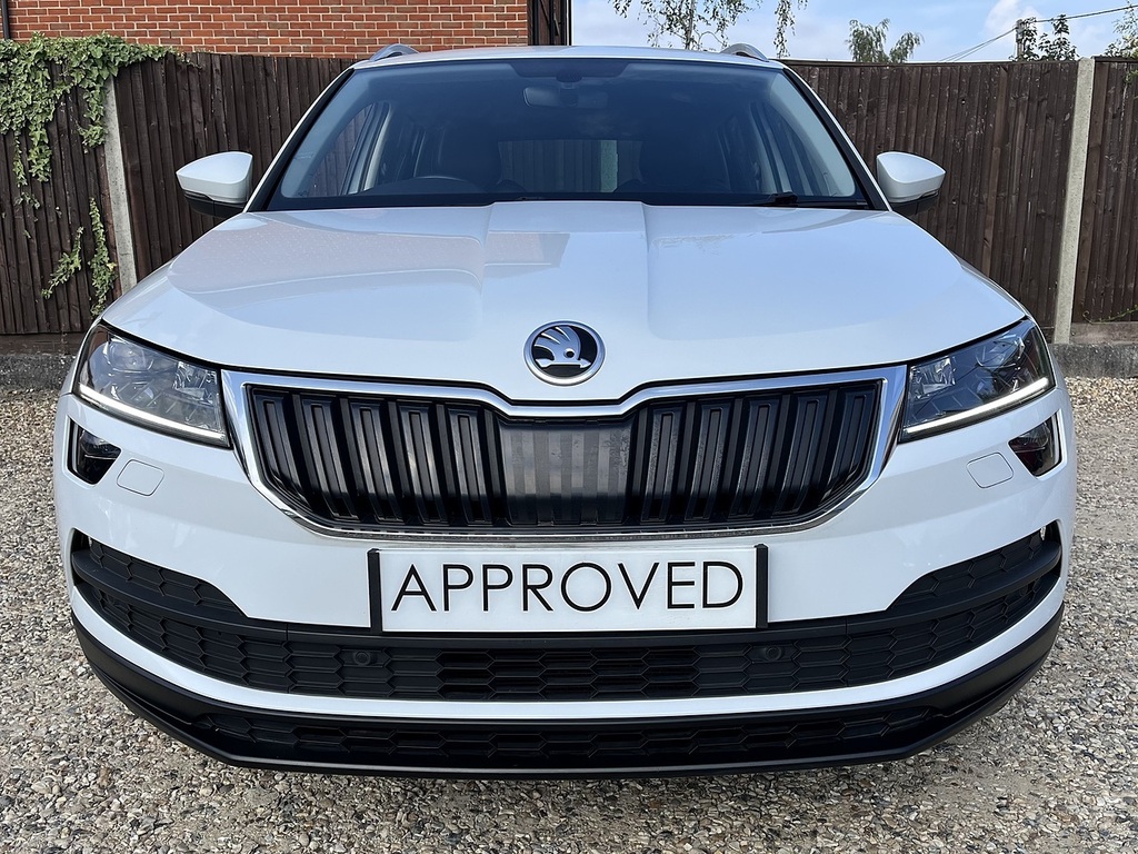 Skoda Karoq Tsi Se L White #2