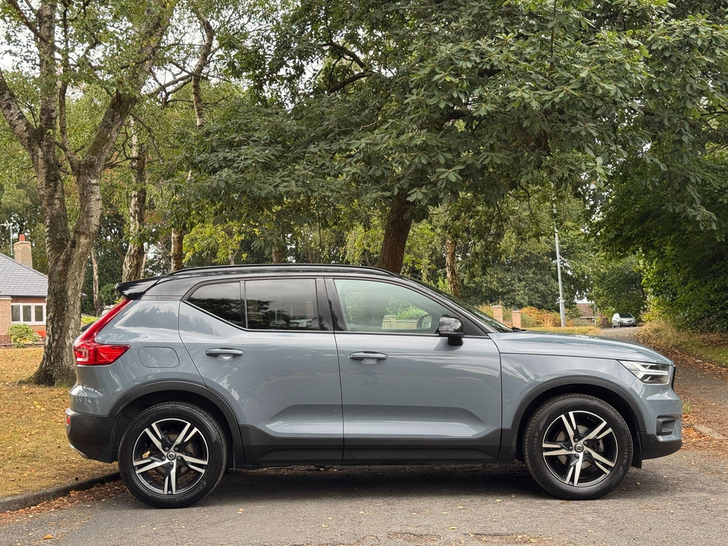 Volvo XC40 2.0 D3 R-design Suv Euro 6 Ss Grey #3