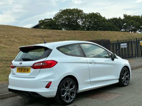Ford Fiesta 1.0 Fiesta St-line FE18BXM White #4