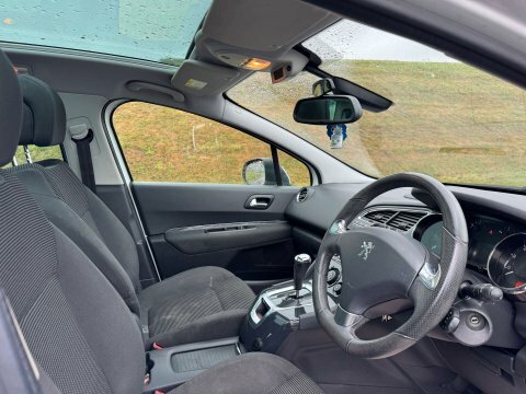 Peugeot 5008 1.6 5008 Allure White #4