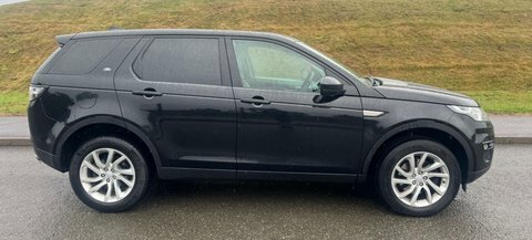 Land Rover Discovery Sport 2.0 Discovery Sport Black #3