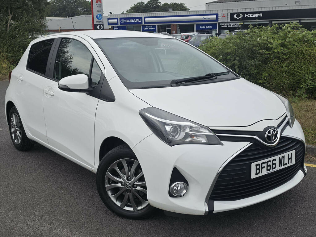 Toyota Yaris 1.33 Dual Vvt-i Icon Multidrive S Euro 6 White