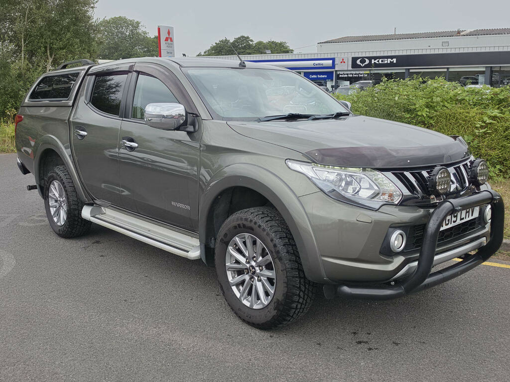 Mitsubishi L200 2.4 Di-d Dc Warrior 4Wd Euro 6 Green