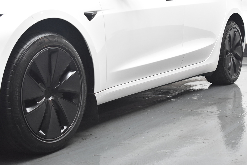 Tesla Model 3 Saloon BU25RYV White #6