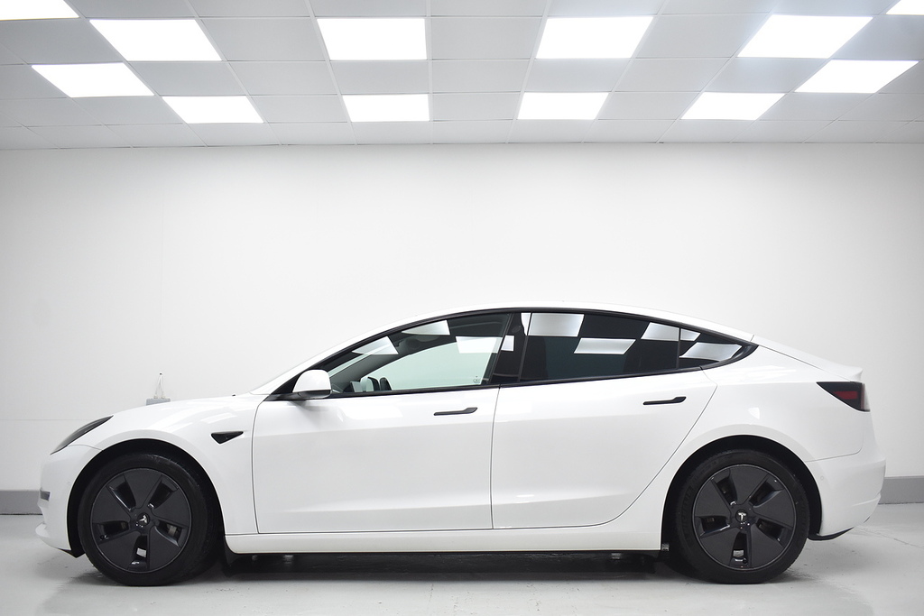 Tesla Model 3 Saloon BJ73KUN White #6