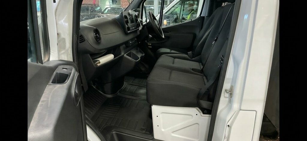 Mercedes-Benz Sprinter Diesel KM19NKP White #6