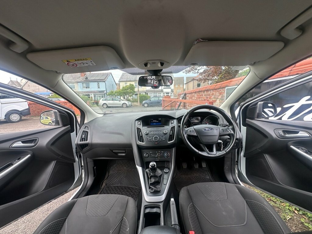 Ford Focus 1L Zetec MT15APK White #2