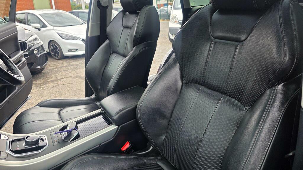 Land Rover Range Rover Evoque Td4 Se Tech Red #34