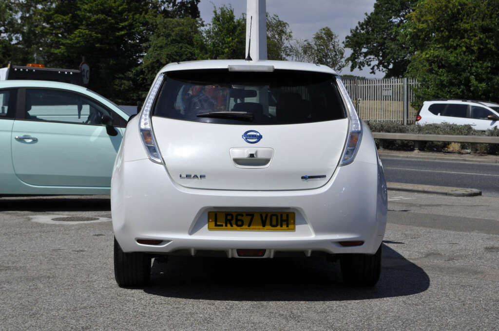 Nissan Leaf Leaf Tekna 30Kwh LR67VOH White #2