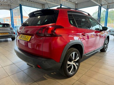 Peugeot 2008 1.2 Puretech Gpf BF19KJJ Red #3