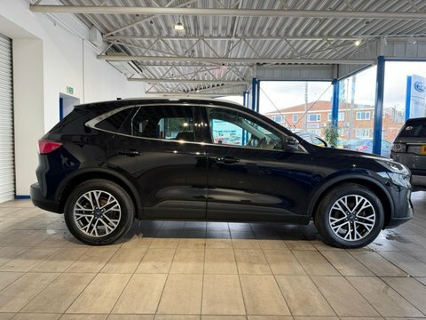 Ford Kuga 1.5T Ecoboost Titanium Black #2