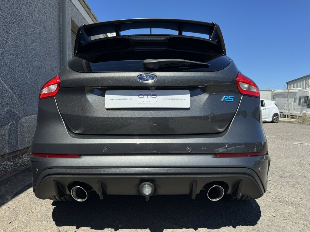 Ford Focus Hatchback 2.3 T Ecoboost Rs 2018 Grey #3