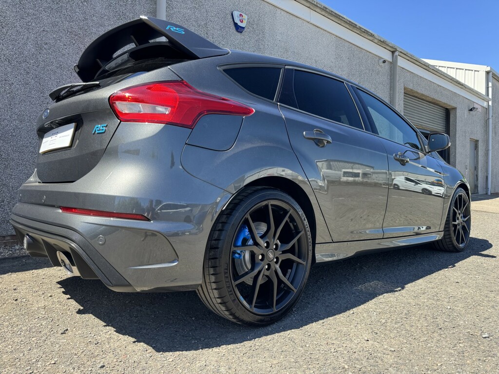 Ford Focus Hatchback 2.3 T Ecoboost Rs 2018 Grey #5