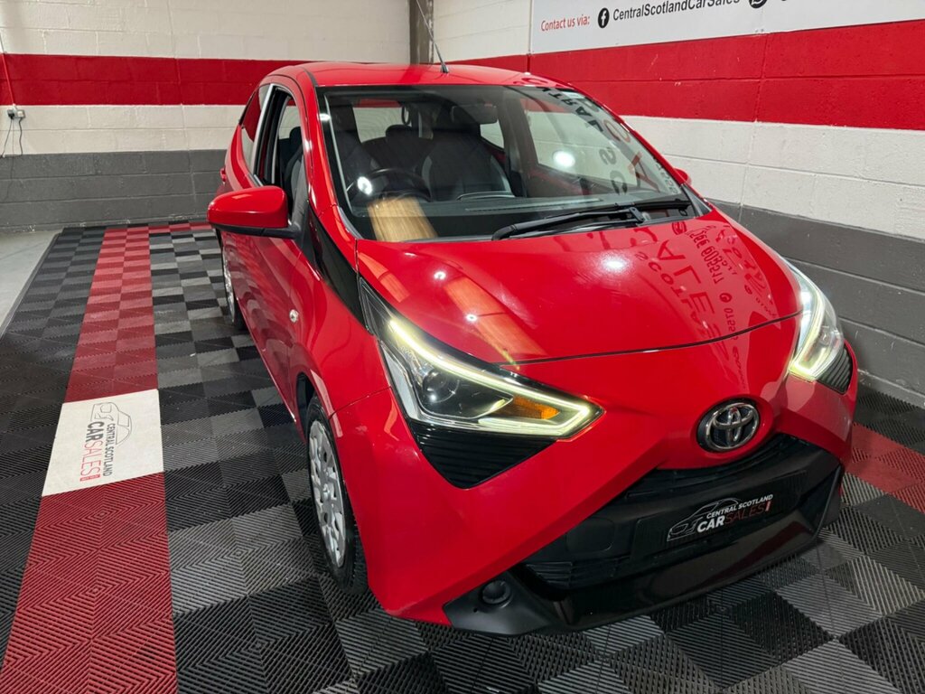 Toyota Aygo 1.0 Vvt-i X-play Euro 6 Red #5