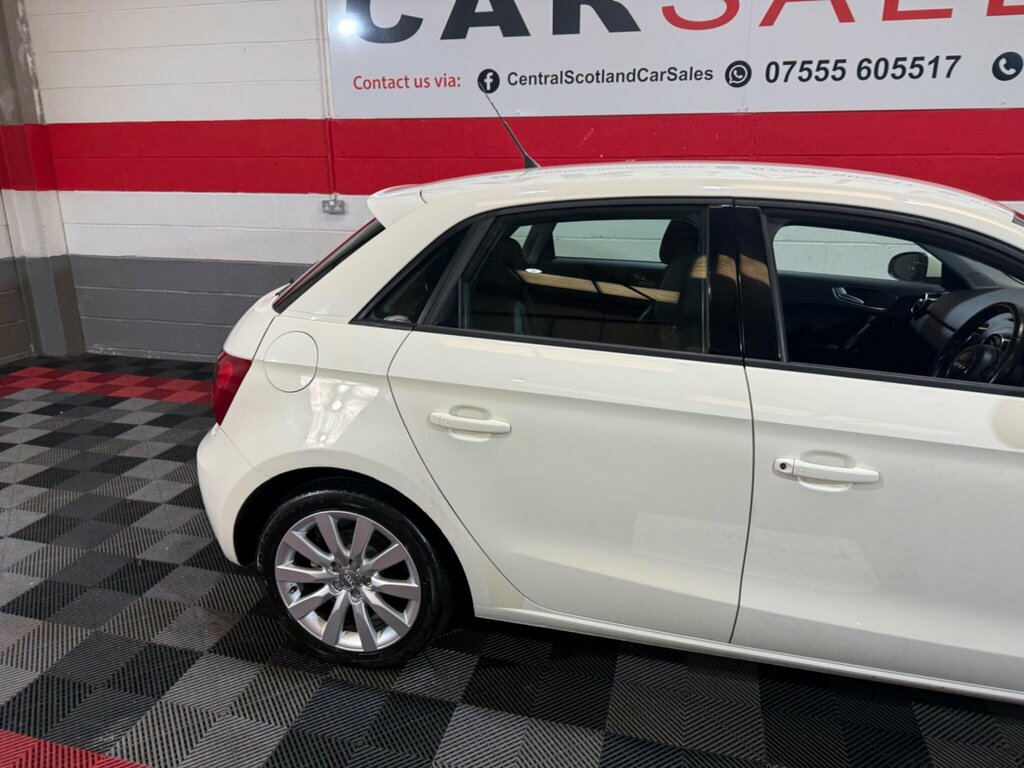 Audi A1 1.6 Tdi Sport Sportback Euro 5 Ss White #4