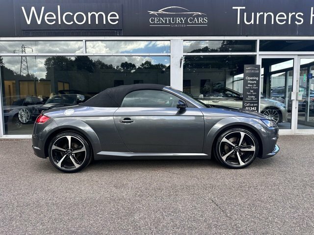 Audi TT Convertible Black #6