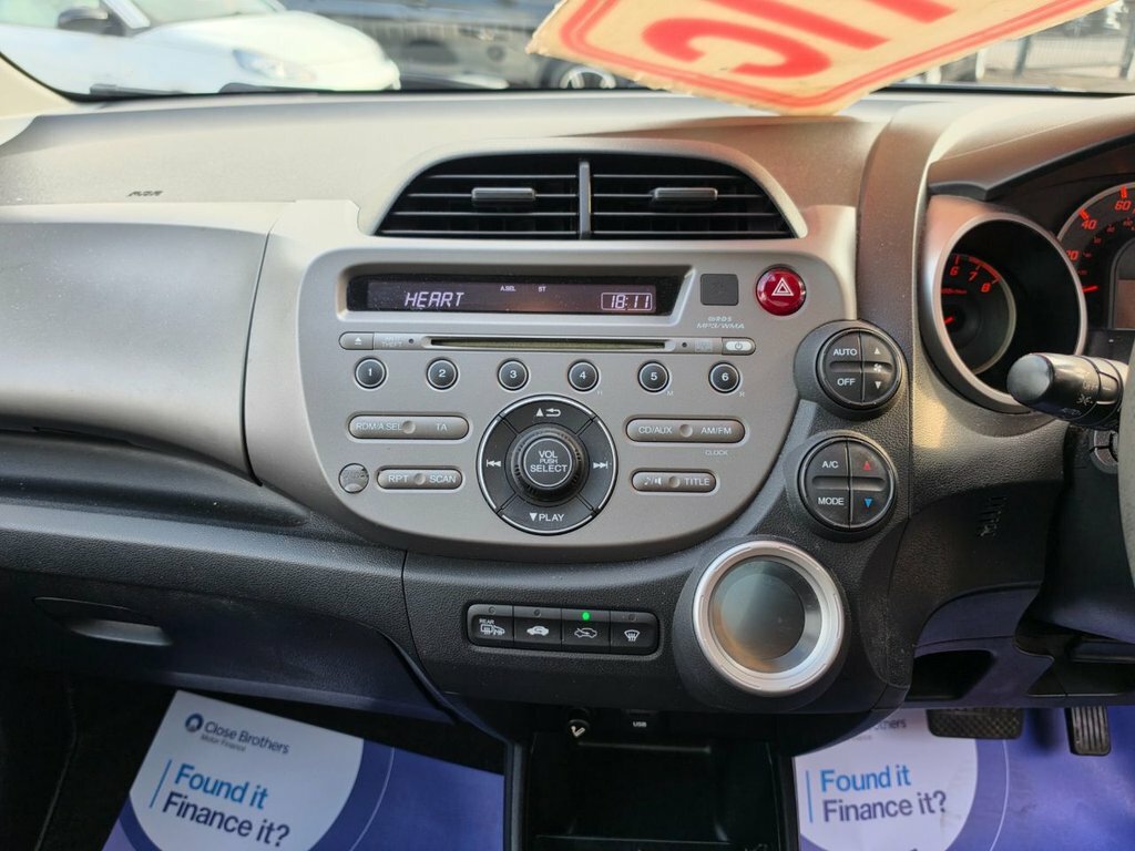 Honda Jazz 1.4 I-vtec Ex I Shift Euro 4 Silver #16