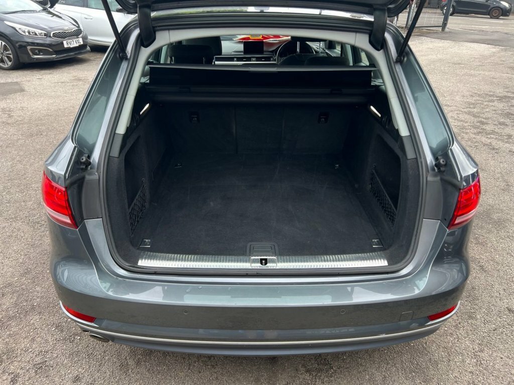 Audi A4 Avant 2L Sport Grey #4