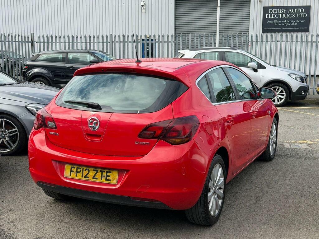 Vauxhall Astra 1.7 Cdti Elite Euro 5  Red #4