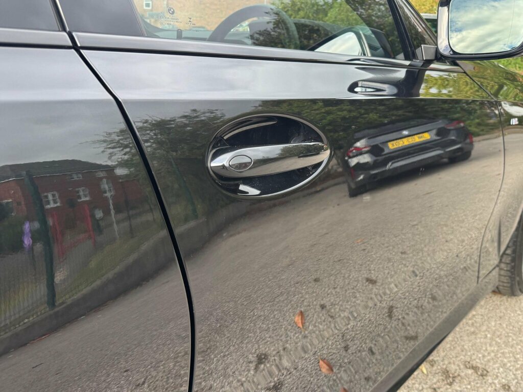 BMW 3 Series 318D Se Black #39
