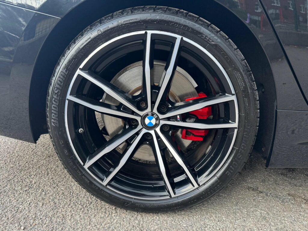BMW 3 Series 318D Se Black #27
