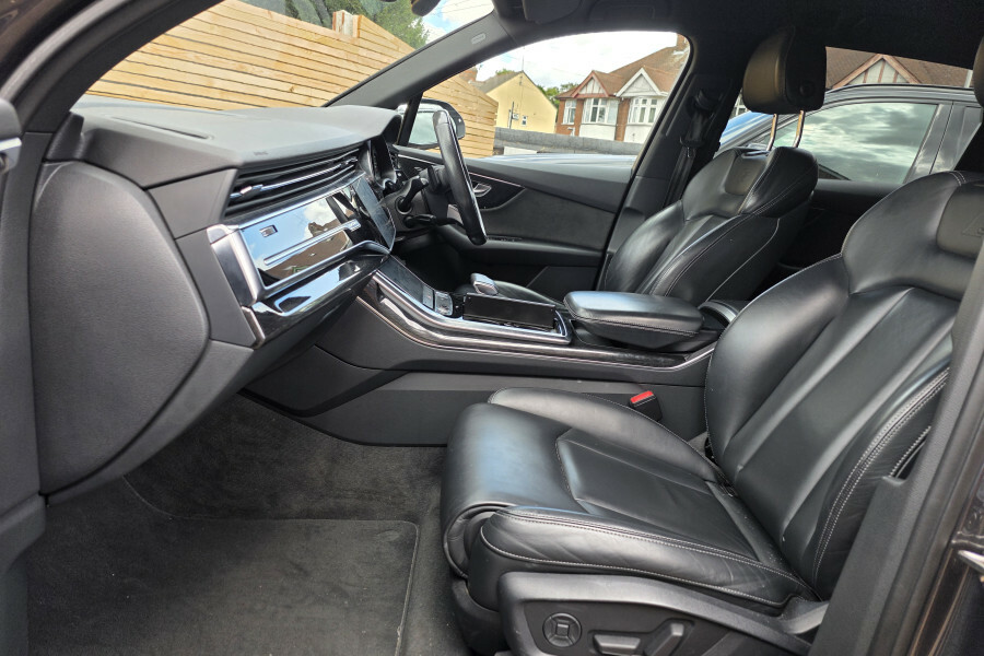 Audi Q7 Tdi V6 50 Black Edition Quattro Black #11