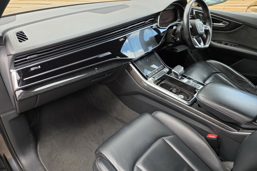 Audi Q7 Tdi V6 50 Black Edition Quattro Black #16
