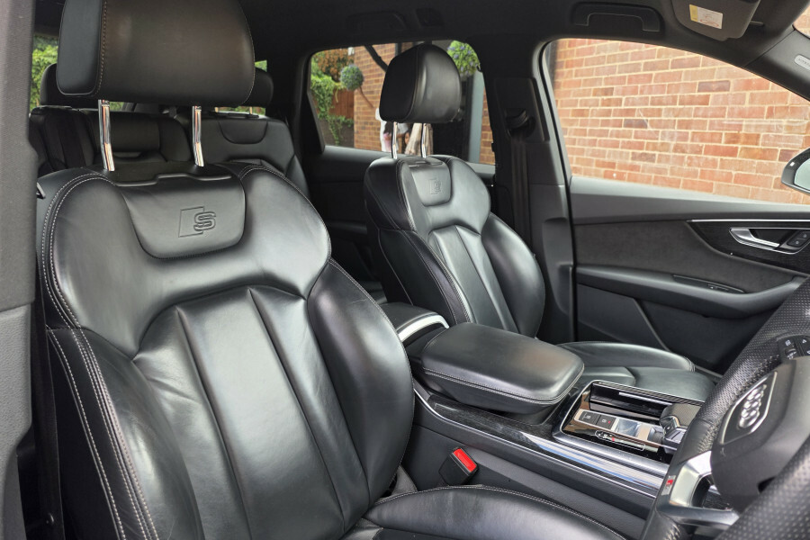 Audi Q7 Tdi V6 50 Black Edition Quattro Black #10
