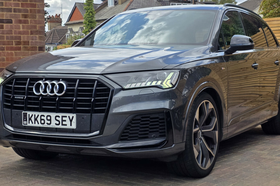Audi Q7 Suv Grey #4