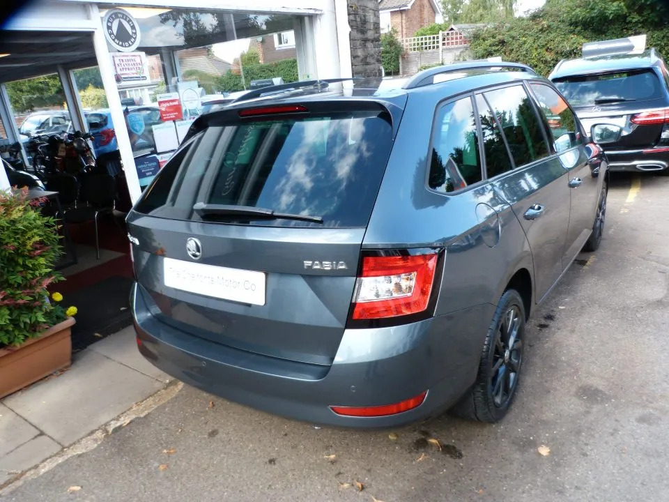 Skoda Fabia 1.0 Tsi Se L Grey #2
