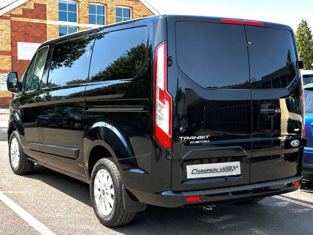 Ford Transit Custom 2.0 Transit Custom Limited Van 280 L1 2.0L Ecoblue YP21NTJ Black