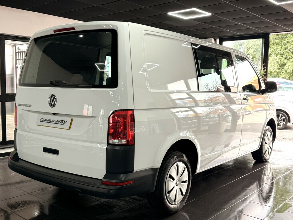 Volkswagen Transporter 2.0 Tdi T30 Startline VE23XUB White #2