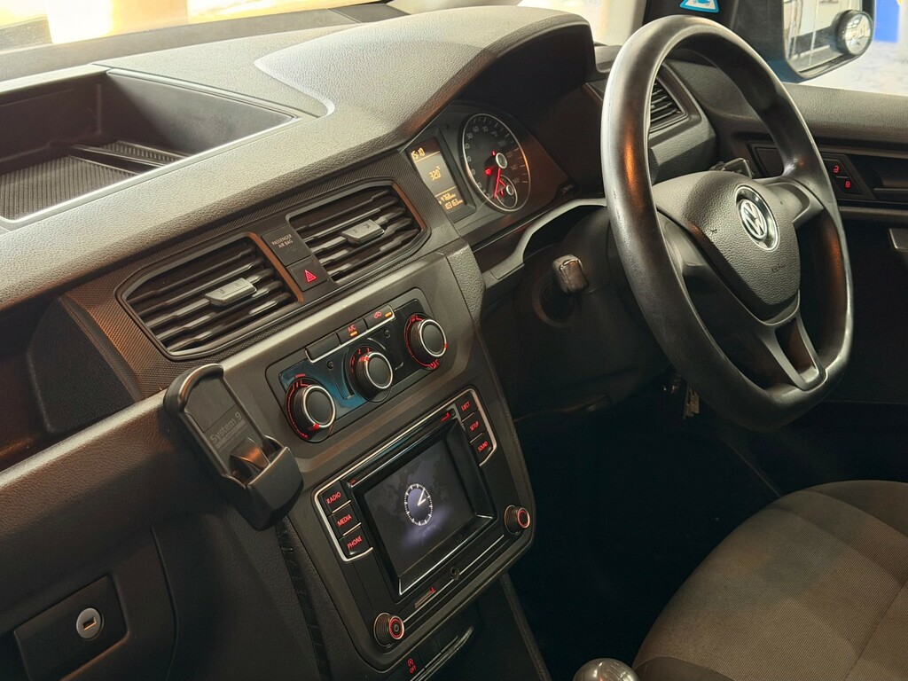 Volkswagen Caddy Maxi Maxi Panel Blue #10
