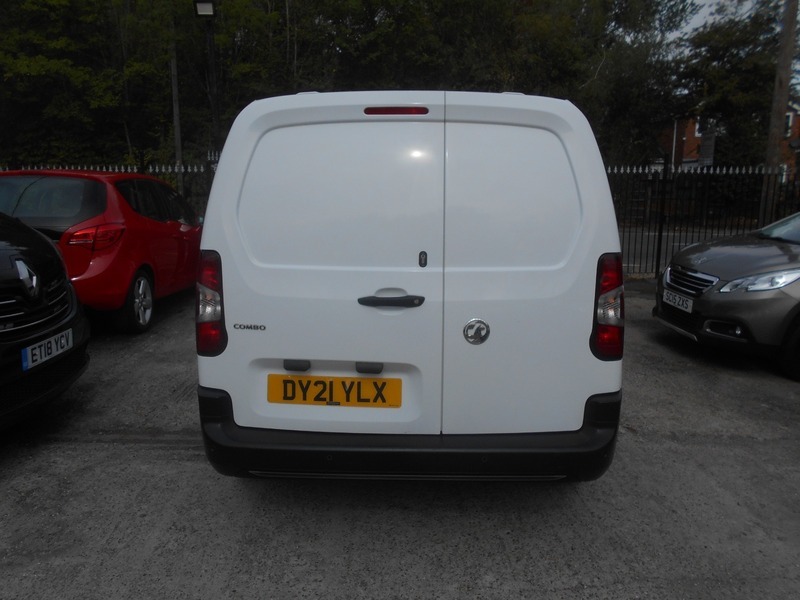 Vauxhall Combo 2021 L2h1 2300 Dynamic White #4