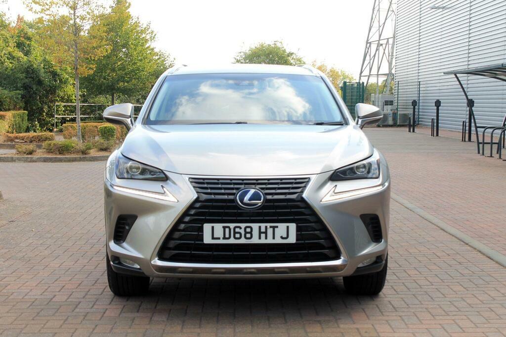 Lexus NX 2018 Lexus Nx 2.5 300H Luxury Suv Hybri Silver #4