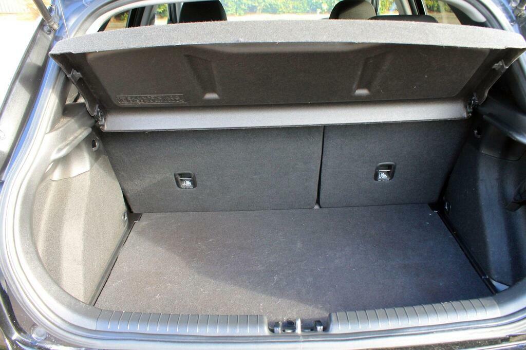 Hyundai I20 Hatchback  #33