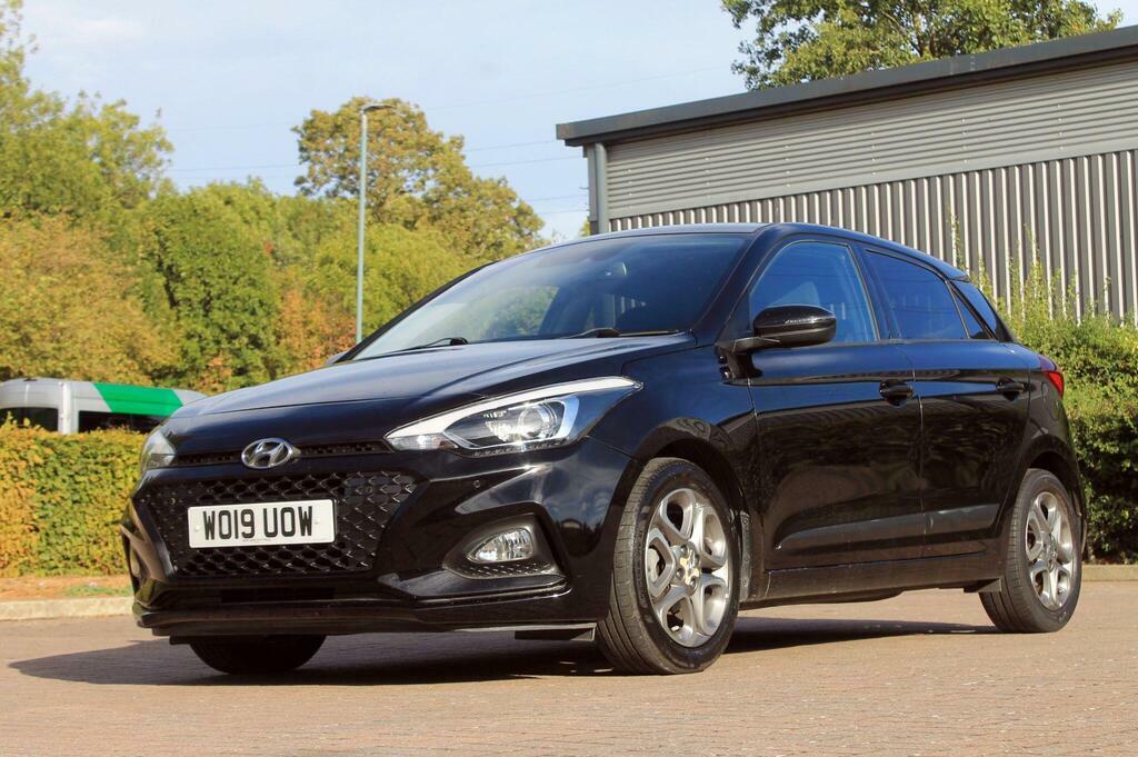 Hyundai I20 Hatchback  #38